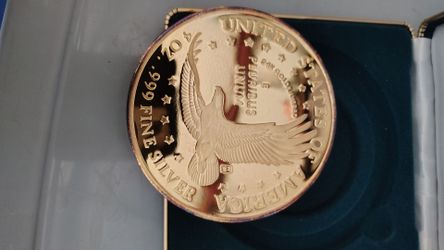 .999 FINE SILVER WITH 24K GOLD LAYERED 4 oz  COIN