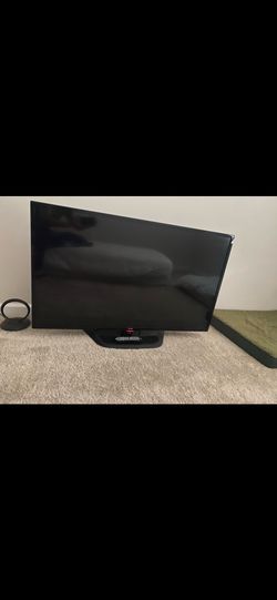 LG TV 48in