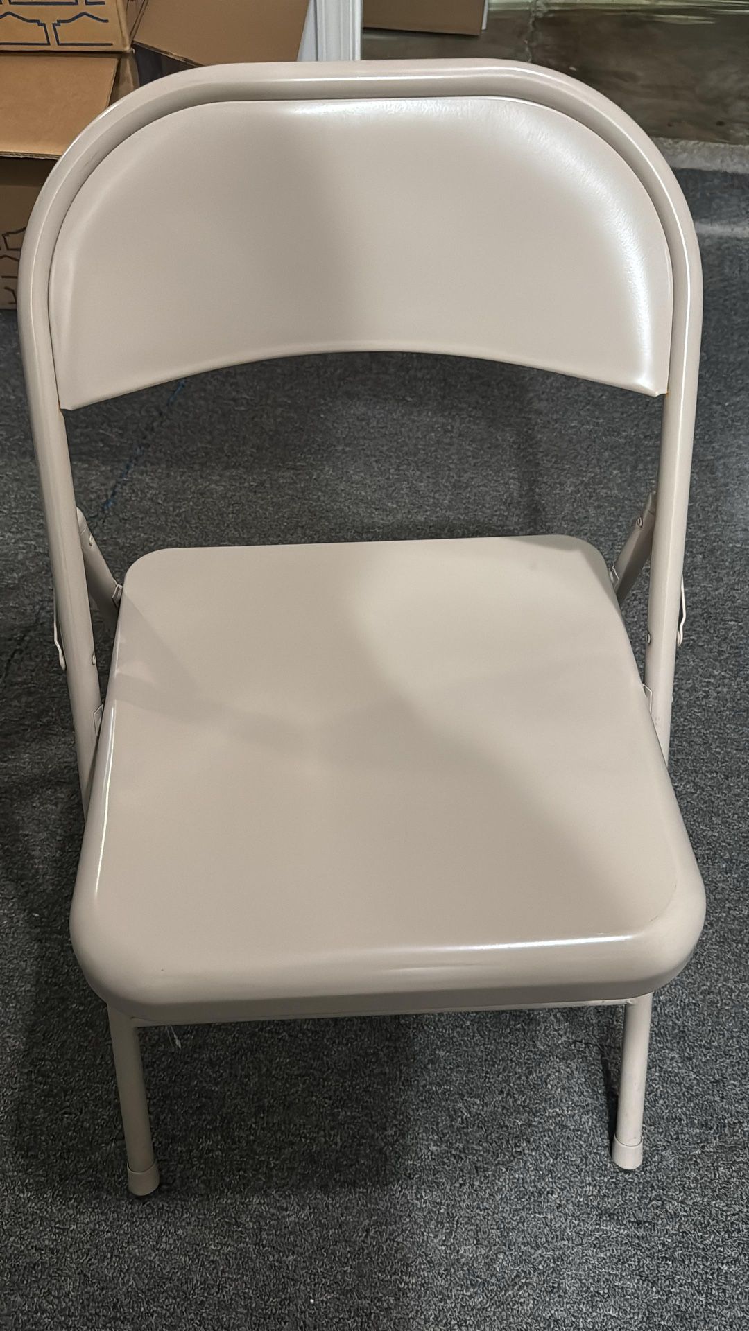 Steel Folding Chair-Beige/ Silla plegable de acero-Beige