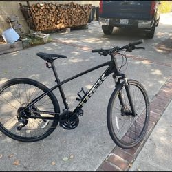 CUSTOM E-Bike With Accessories