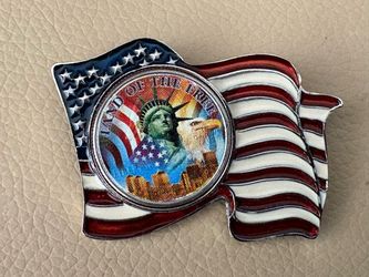 Vintage Statue of Liberty Quarter Brooch