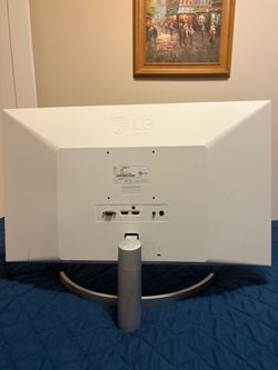 LG monitor
