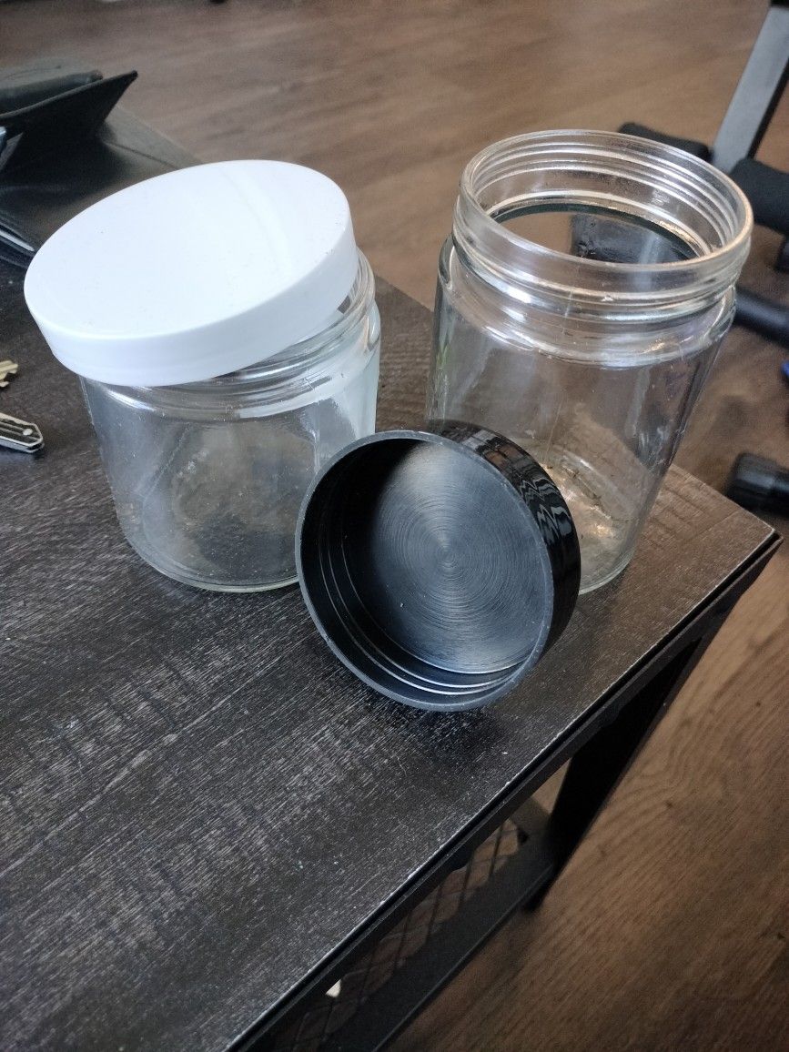 Mostly 16 Oz Jars, I Have Plenty.