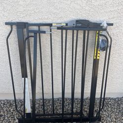REGALO Safe Gate