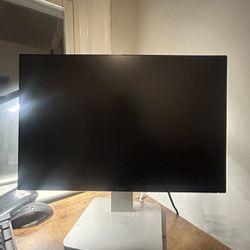 Selling Dell UltraSharp U2415 24” Monitor – 1920x1200, IPS