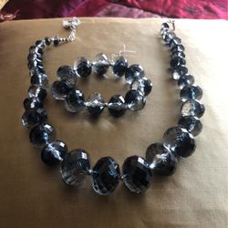 Necklace And Bracelet Set