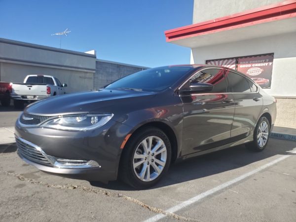 Chrysler 200 2015 for Sale in Las Vegas, NV - OfferUp