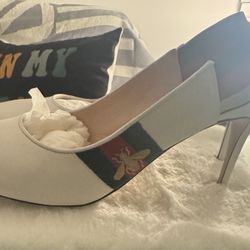 Gucci White Sling bag Heels Size 39.5