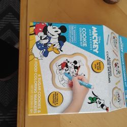 Mickey And Friends Color A Treats 