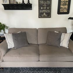 Ash gray Linen Santana couch 
