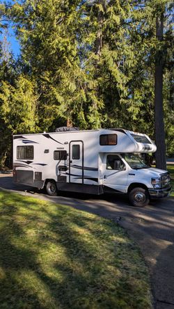 2000 Winnebago Minnie