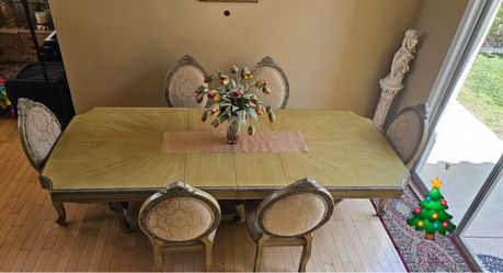 Ornate Dining Table with 6 Chairs
