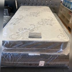 Twin size mattress/ Colchon