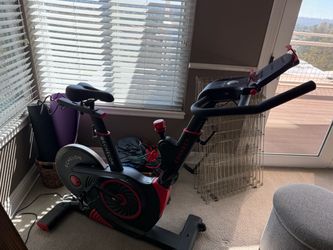 Echelon exercise bike