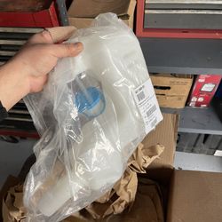 Acura Windshield Wiper Fluid Reservoir
