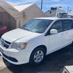 2012 Dodge Caravan