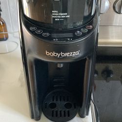Baby Brezza Formula Dispencer