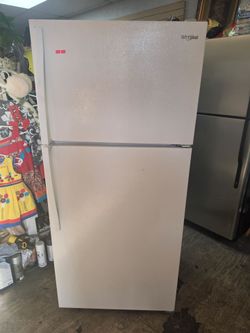Whirlpool refrigerator 62x28x28