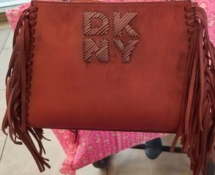 BRAND NEW DKNY PURSE