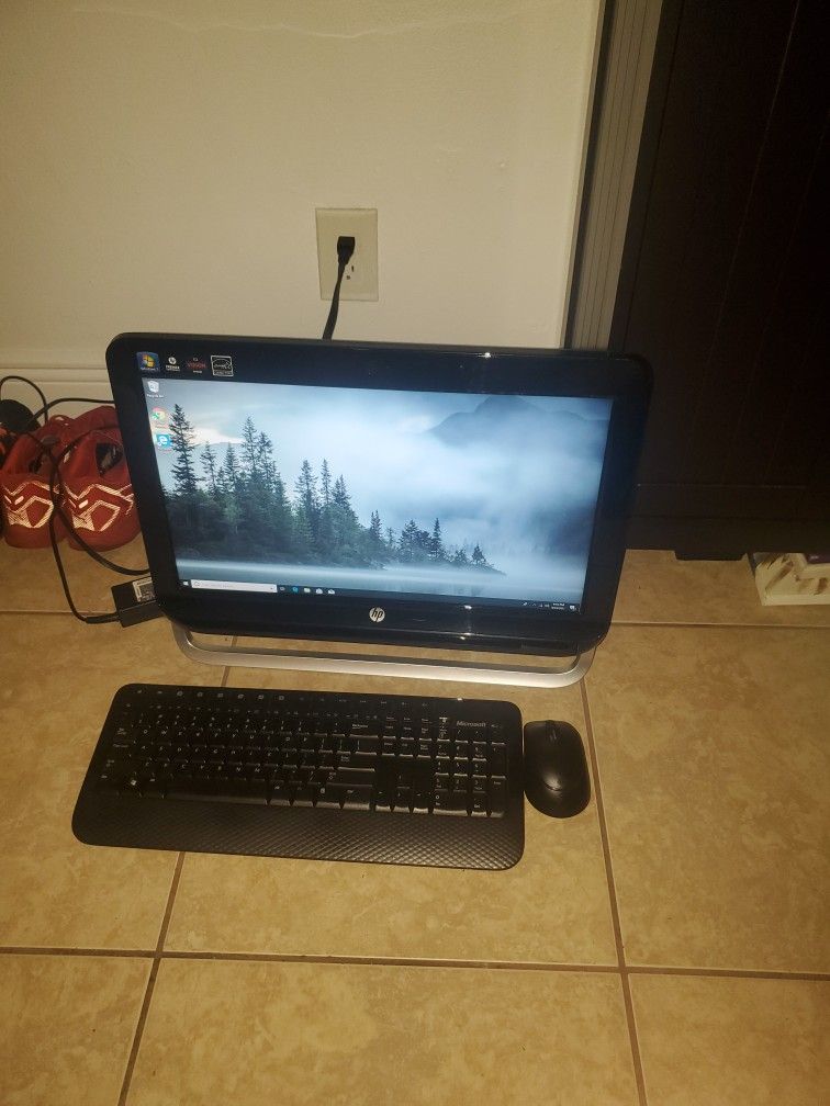 HP Omni 120 All-in-One PC Series