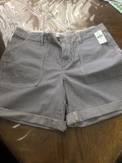 Gap shorts size 8