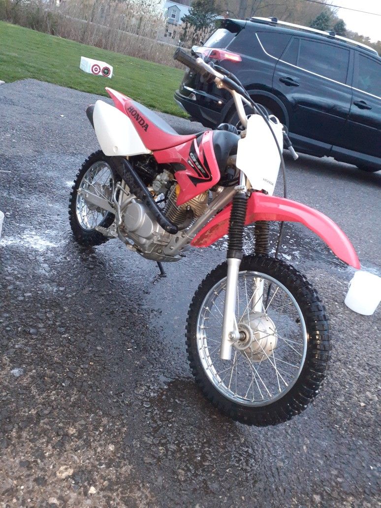 Photo HONDA CRF80F