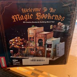 3D Bookends 