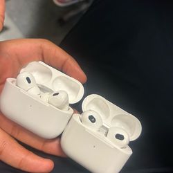 Working AirPods