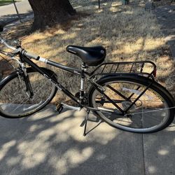 Schwinn Discover Bike