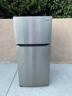 Frigidaire Refrigerator Stainless Steel 18cu Ft 30x30x66🚨👍3 MONTHS WARRANTY