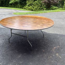 72” (6feet) round commercial banquet table