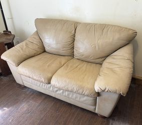 Love Seat 