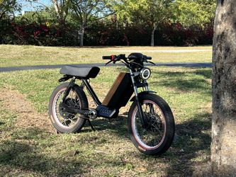 Onyx CTY2 Super Fast Ebike/moped 