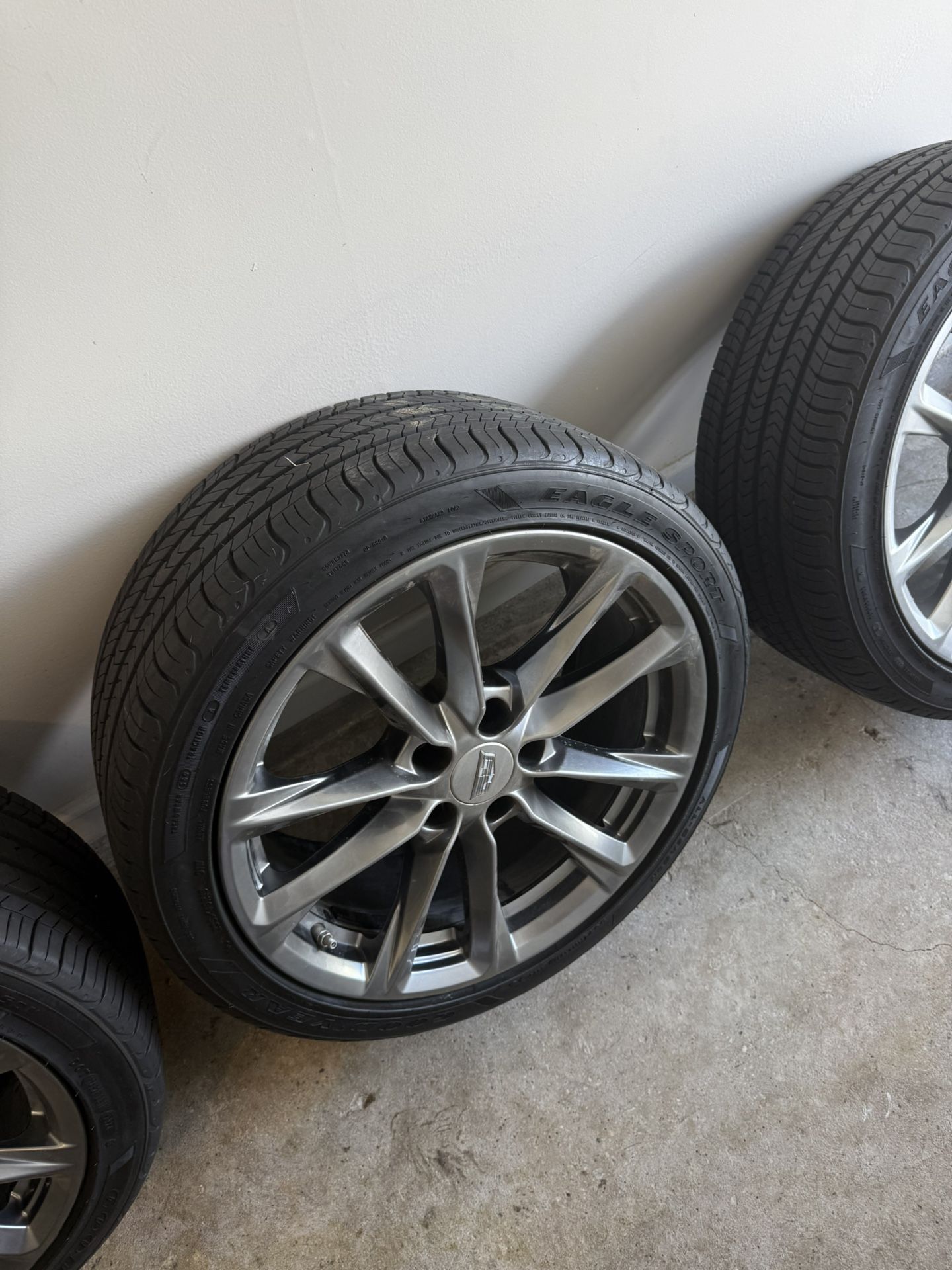 Eagle Sport Cadillac Tires