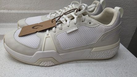 New Olukai'Anau Pickleball shoes in size 11.5
