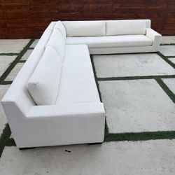 Restoration Hardware Modena Sectional 