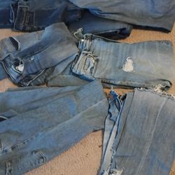 17 Like New Jeans All For $100 Size Medium 