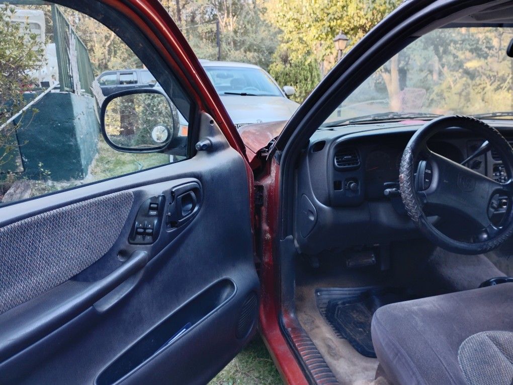 1998 Dodge Dakota