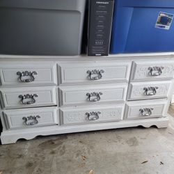 Drawer Dresser With Mirror And Nightstands