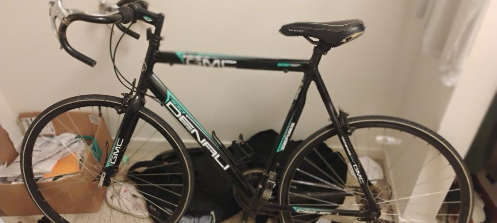 GMC Denali Road Bike(700c adult road bike)