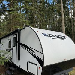 Camp Trailer: 2022 Prime Time Tracer Tracer LE 260 BHSLE