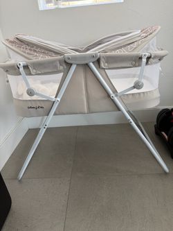Dream on me baby bassinet