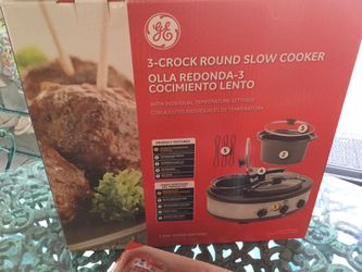 2. General electric 3 crock round slow cookers