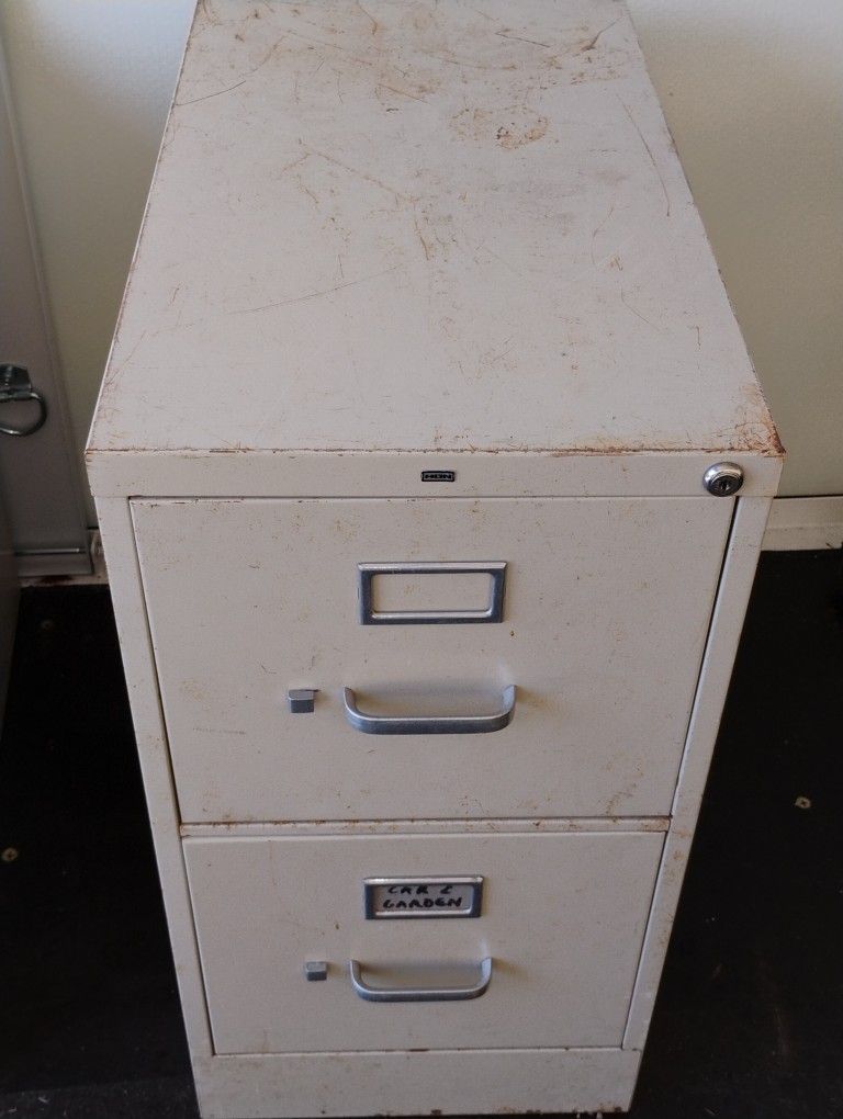 Hon 2 Drawer Metal Filing Cabinet