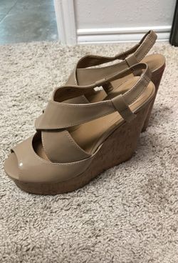 Sbicca -Tan wedges