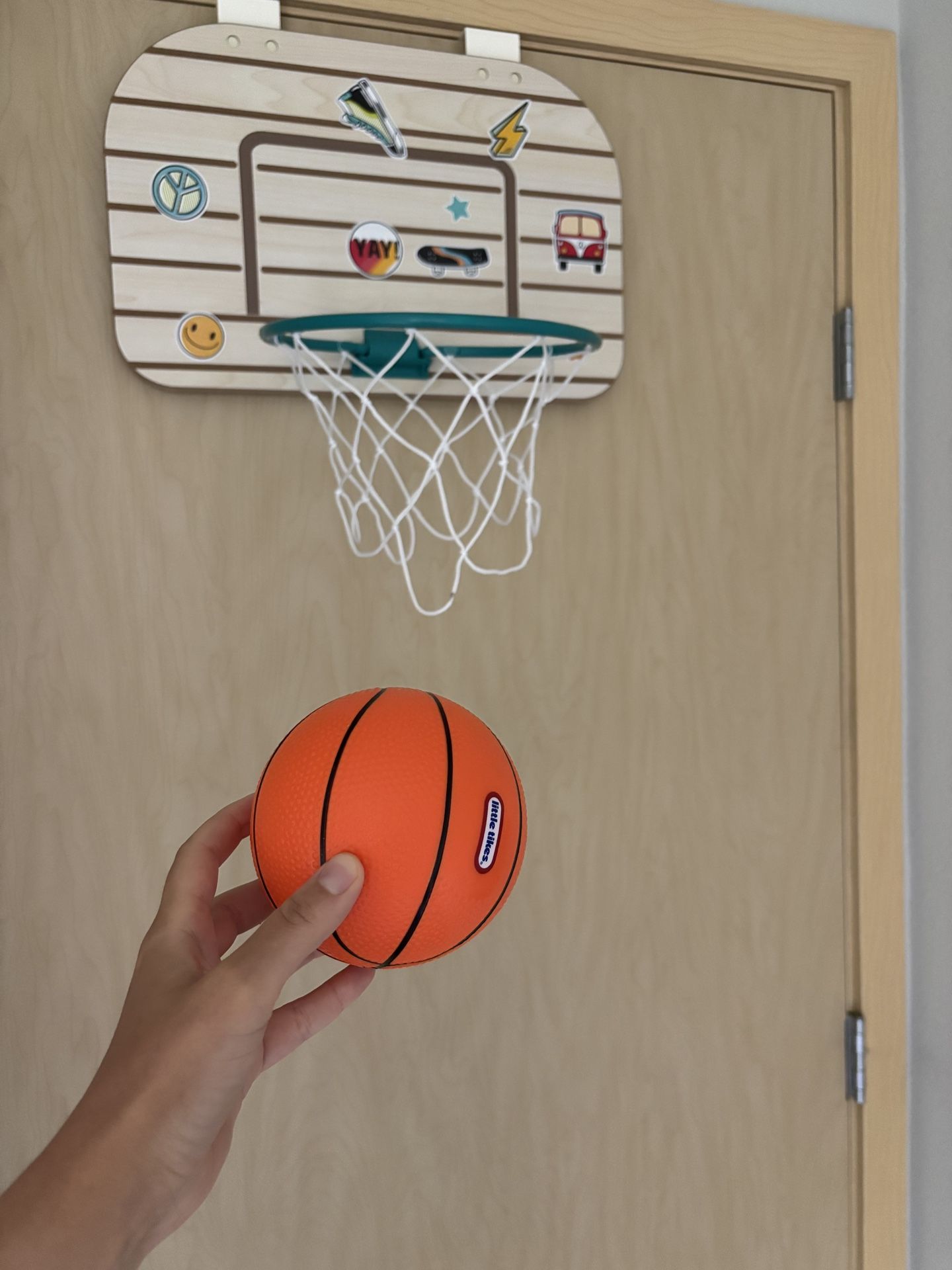 Basketball Hoop + Ball