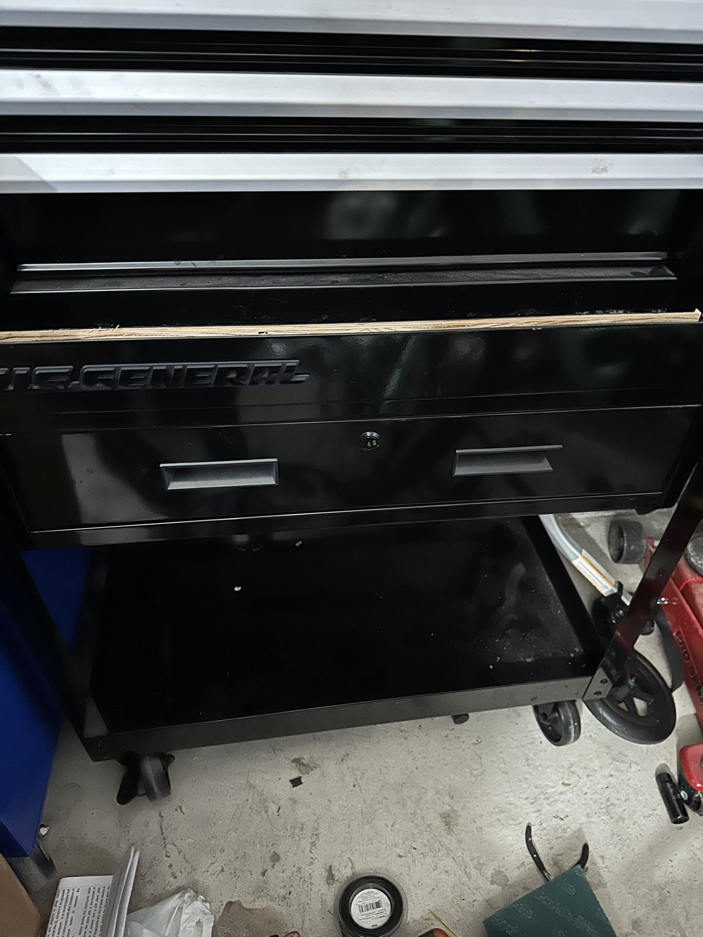 U.S. General Tool Cart