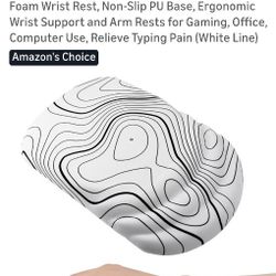 New In Plastic. MOUSE PAD Etc. See Photos. Cash And PICKUP Only