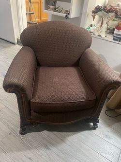 Antique accent chair