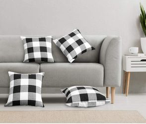 Buffalo Plaid Throw Pillow Covers